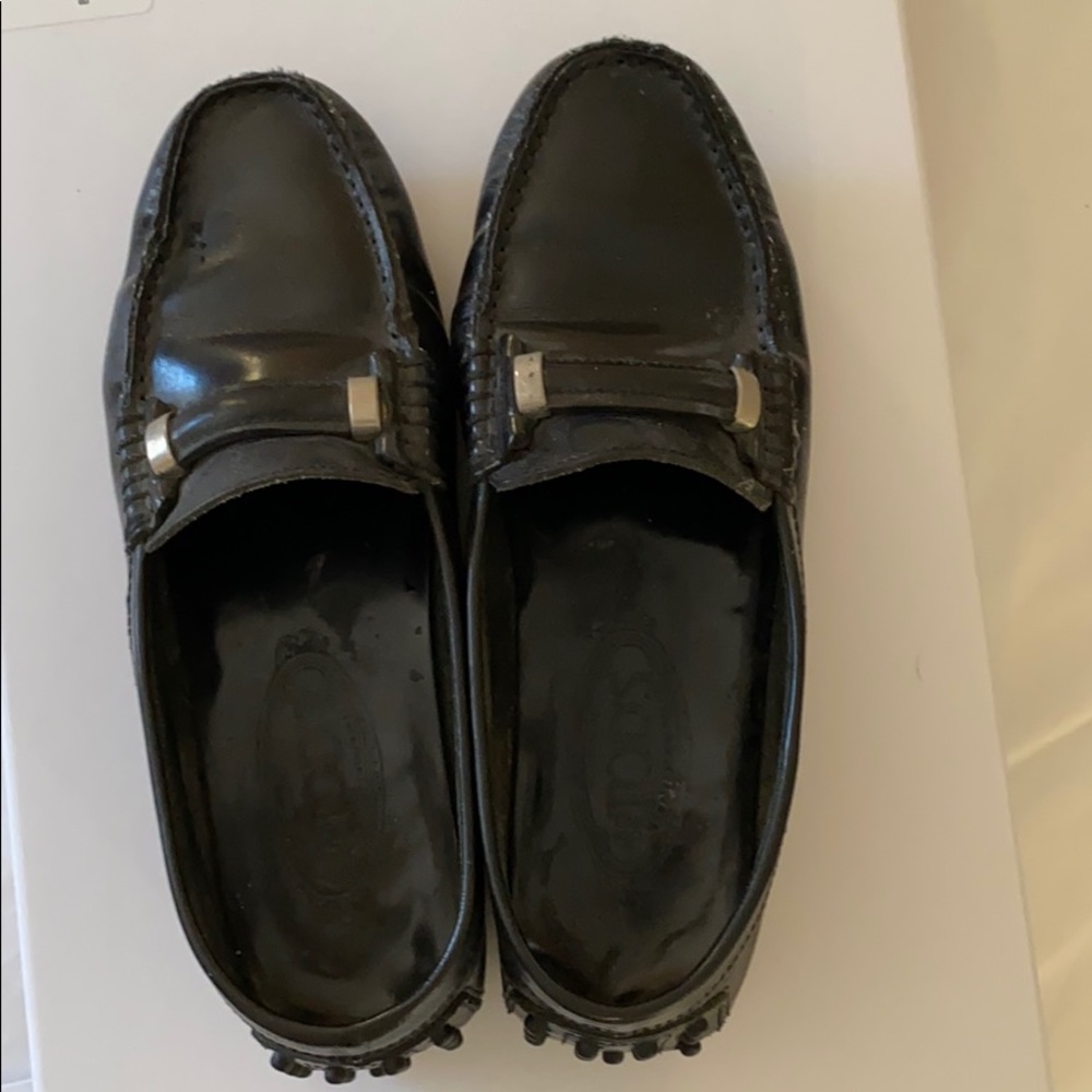 Authentic Tod’s black loafers🖤